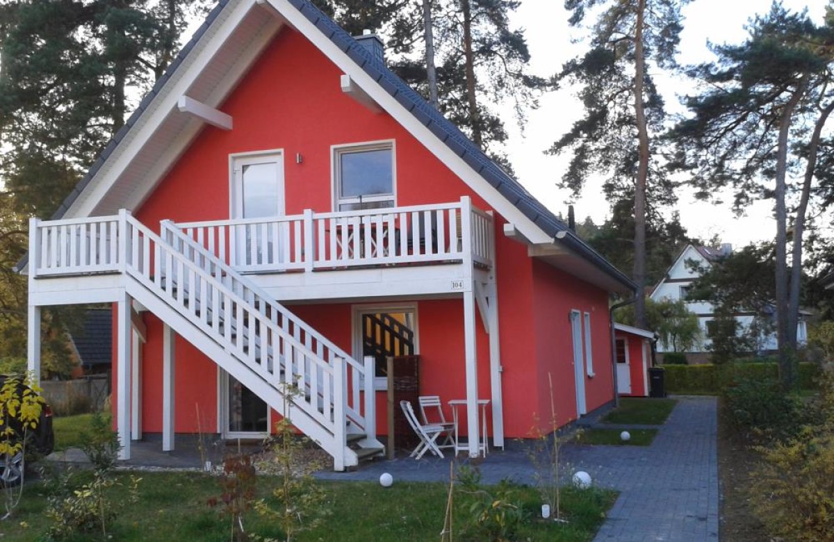 schöne Ferienwohnung mit Terrasse & Garten in ruhiger Lage