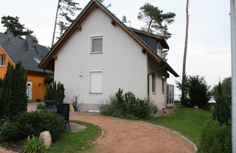 13 OG - Ferienwohnung mit Balkon und Seeblick